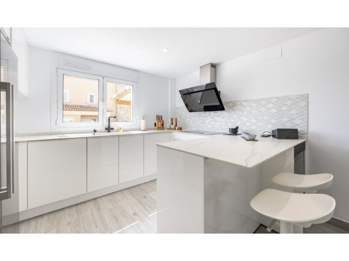 Image No.26-4 Bed Villa for sale