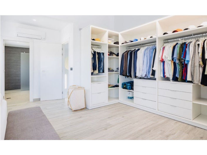 Image No.37-4 Bed Villa for sale