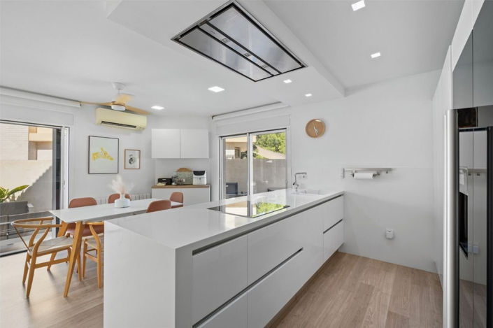 Image No.12-Villa de 4 chambres à vendre à Alicante