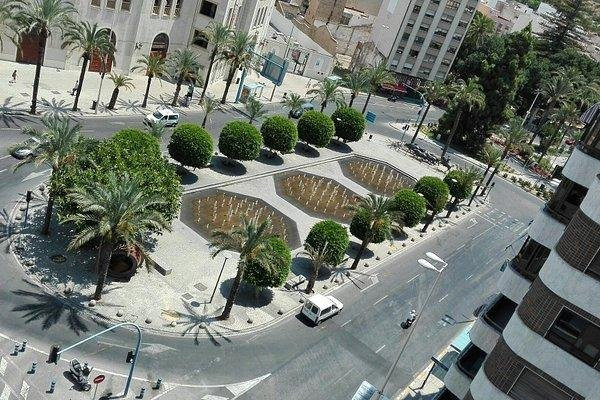 Image No.10-3 Bed Villa for sale