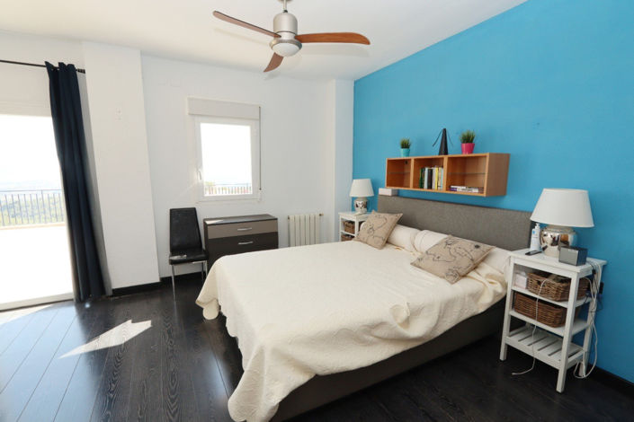 Image No.33-3 Bed Villa for sale