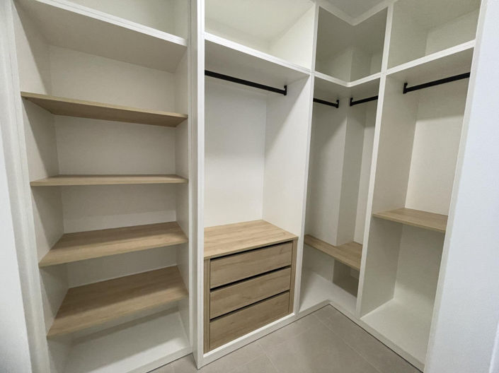 Image No.42-3 Bed Villa for sale