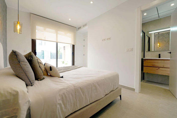 Image No.14-3 Bed Villa for sale