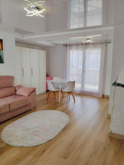 Image No.8-2 Bed Apartment for sale