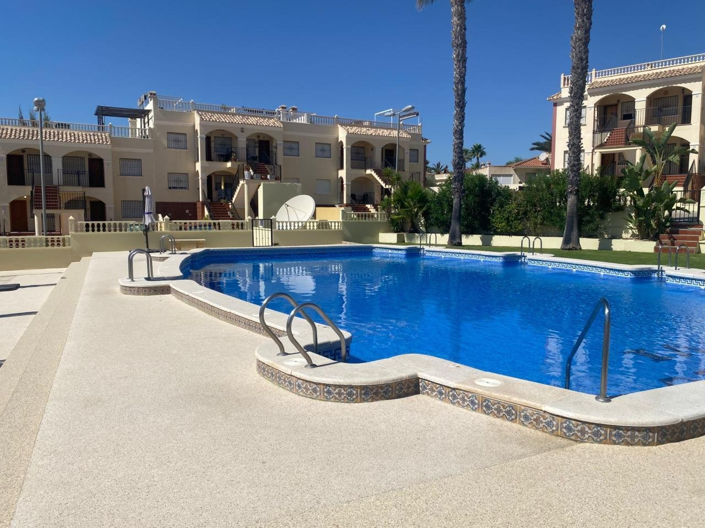 Image No.17-2 Bed Apartment for sale