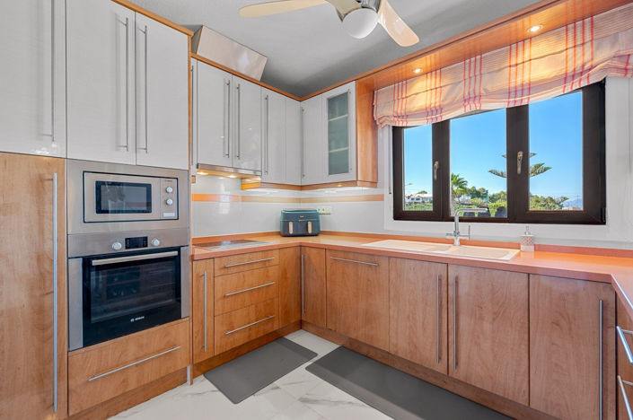 Image No.19-5 Bed Villa for sale