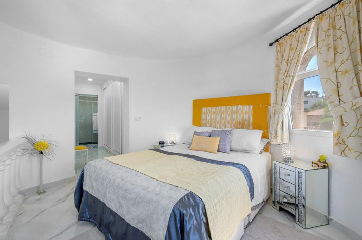 Image No.22-5 Bed Villa for sale