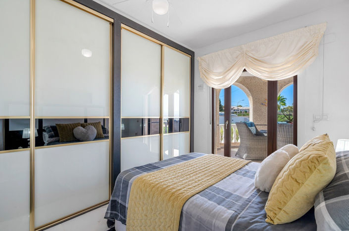 Image No.29-5 Bed Villa for sale