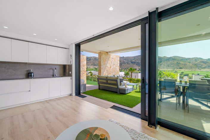 Image No.10-2 Bed Apartment for sale