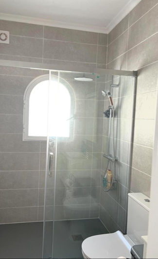 Image No.15-2 Bed Bungalow for sale