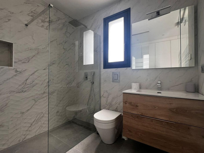 Image No.29-5 Bed Villa for sale