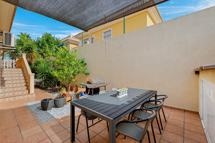 Image No.32-Villa de 4 chambres à vendre à Alicante