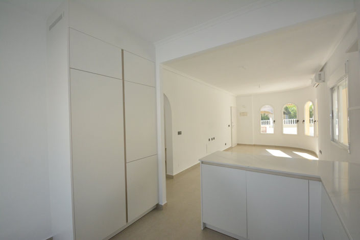 Image No.8-Villa de 2 chambres à vendre à Alicante