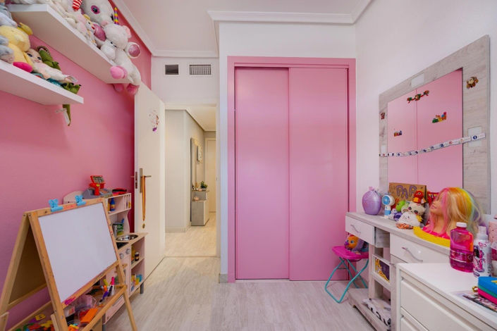 Image No.22-3 Bed Apartment for sale