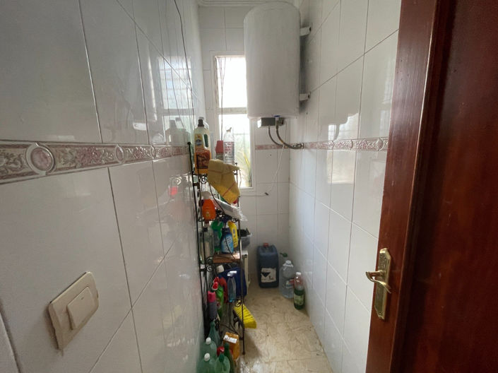 Image No.30-3 Bed Country House for sale