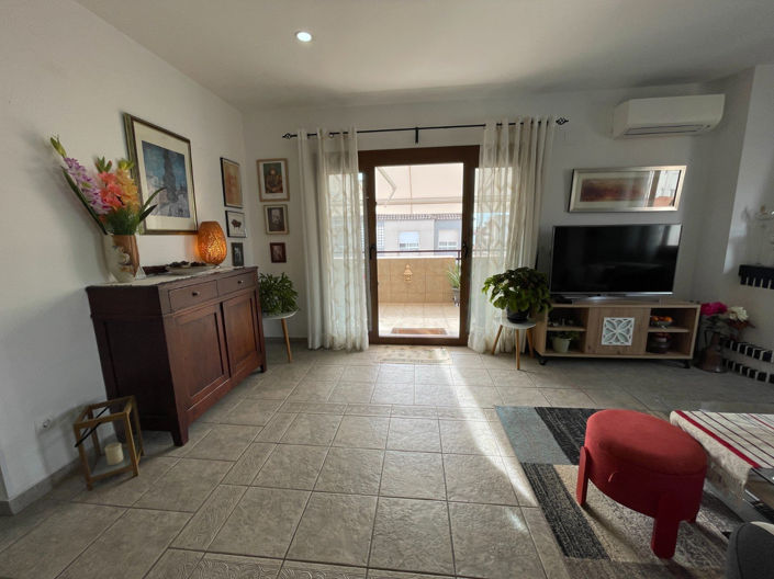 Image No.15-3 Bed Apartment for sale