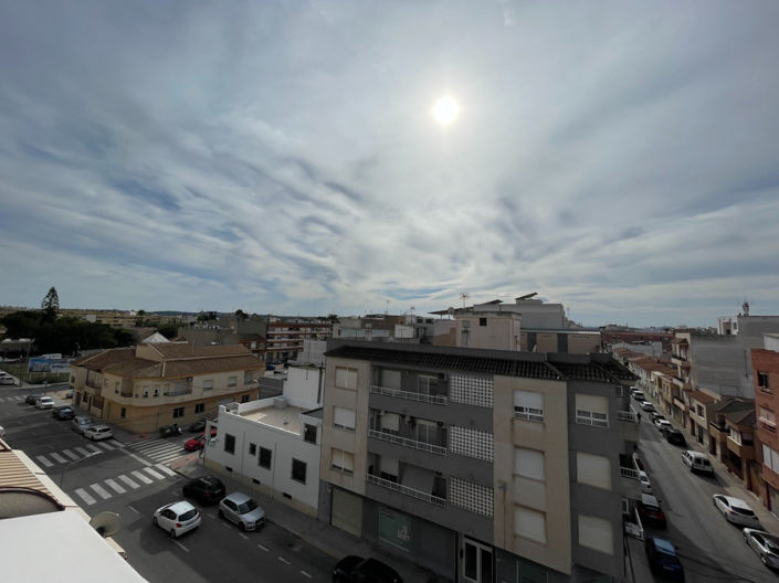 Image No.32-3 Bed Apartment for sale