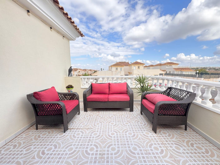 Image No.27-5 Bed Villa for sale