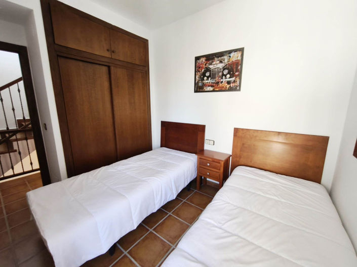 Image No.9-3 Bed Villa for sale