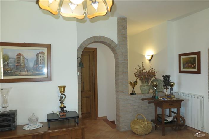 Image No.6-3 Bed Property for sale