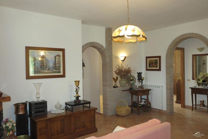 Image No.7-3 Bed Property for sale