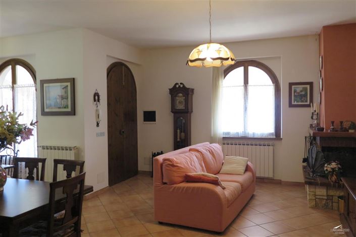 Image No.9-3 Bed Property for sale