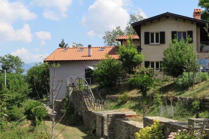 Image No.2-6 Bed Property for sale