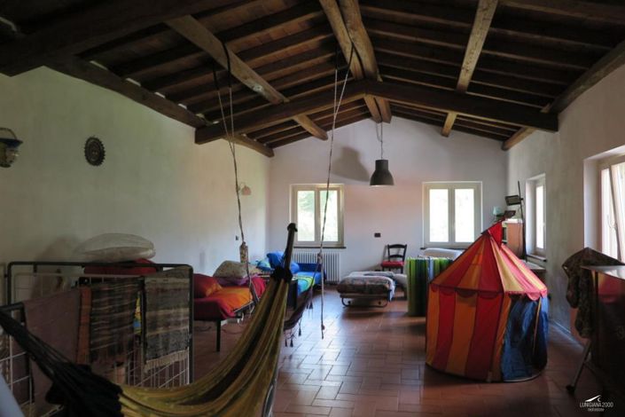 Image No.6-Propriété de 6 chambres à vendre à Pontremoli