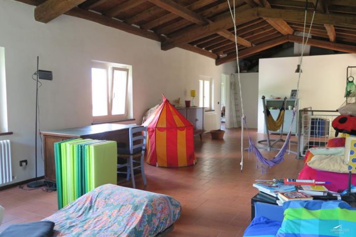 Image No.7-Propriété de 6 chambres à vendre à Pontremoli