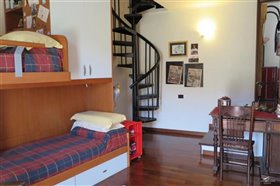 Image No.14-Propriété de 3 chambres à vendre à Fivizzano