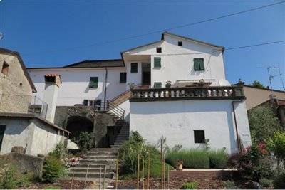 2 Bed Townhouse for sale