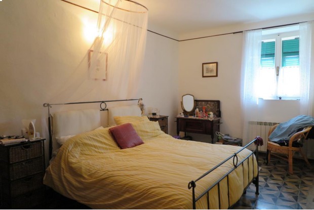 Image No.11-2 Bed Townhouse for sale