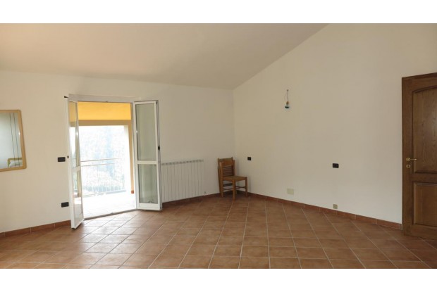 Image No.6-1 Bed House for sale