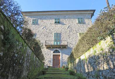 7 Bed Villa / Detached for sale