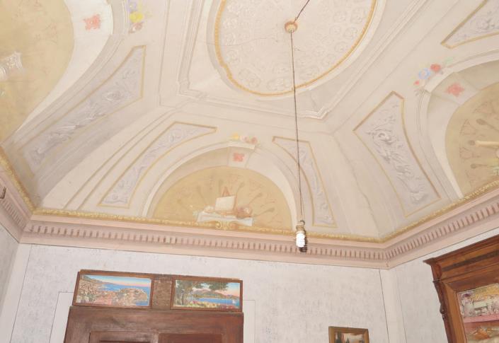 Image No.9-7 Bed Villa / Detached for sale