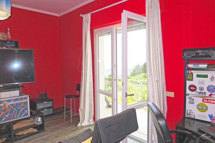 Image No.14-3 Bed Property for sale