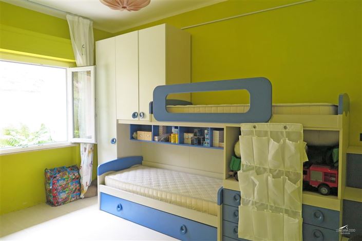 Image No.20-3 Bed Property for sale