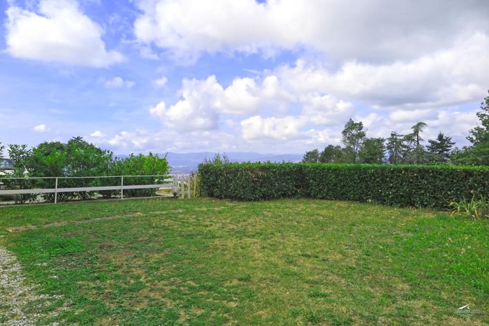 Image No.33-3 Bed Property for sale