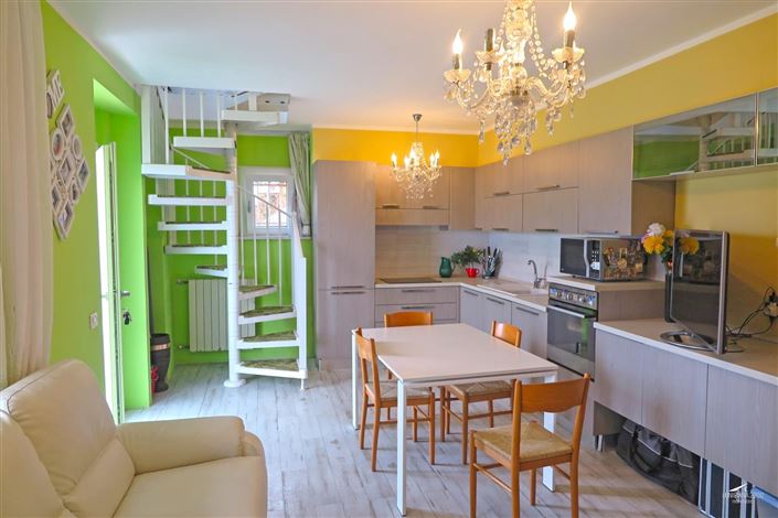 Image No.4-3 Bed Property for sale