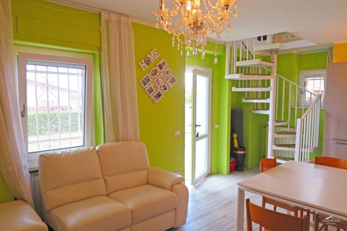 Image No.5-3 Bed Property for sale