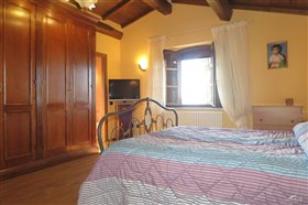 Image No.28-Propriété de 4 chambres à vendre à Fivizzano