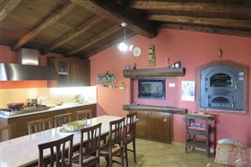 Image No.38-Propriété de 4 chambres à vendre à Fivizzano