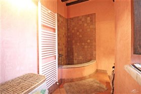 Image No.51-Propriété de 4 chambres à vendre à Fivizzano