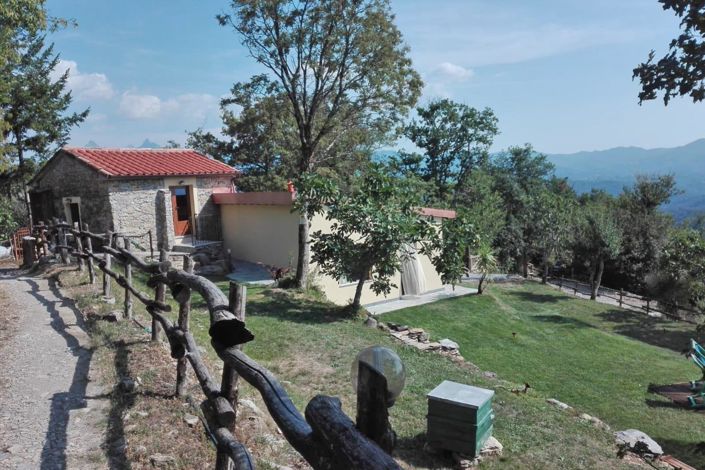 Image No.25-1 Bed Farmhouse for sale