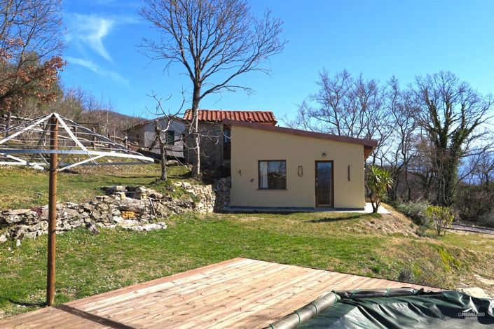 Image No.5-1 Bed Farmhouse for sale