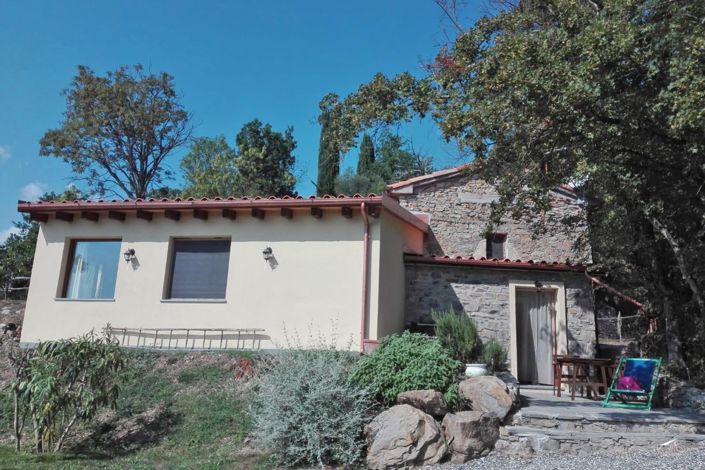 Image No.8-1 Bed Farmhouse for sale