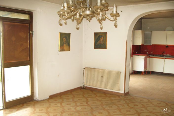 Image No.16-2 Bed Property for sale