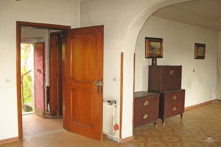 Image No.7-2 Bed Property for sale