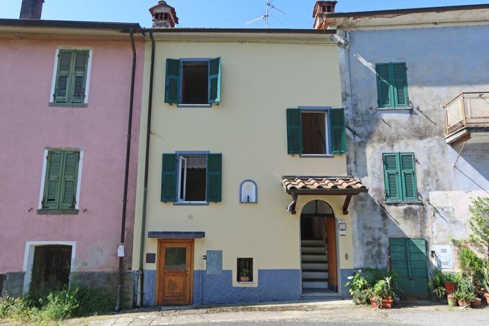 Image No.1-3 Bed Property for sale