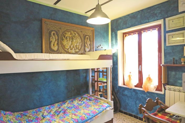 Image No.14-2 Bed Property for sale